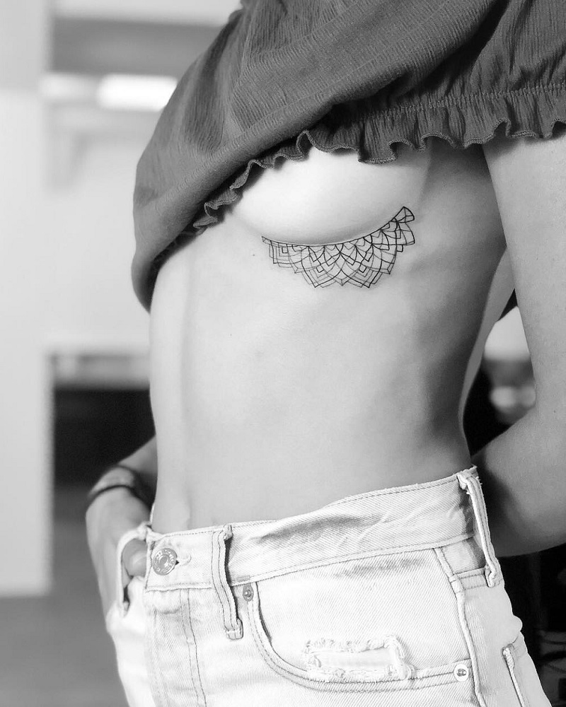 Underbust tattoo5